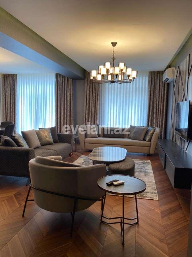 Satılır, yeni tikili, 4 otaqlı, 255 m², Elmlər Akademiyası m.
