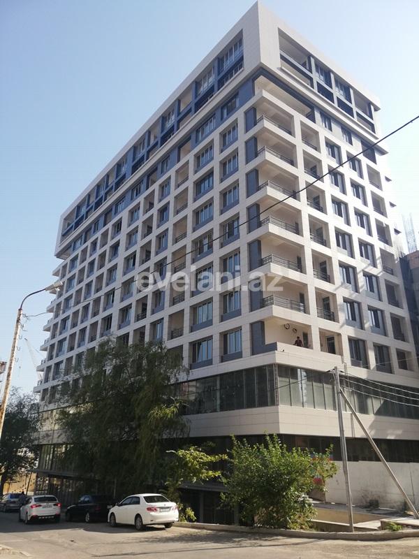 Satılır, yeni tikili, 3 otaqlı, 122 m², 28 may m.