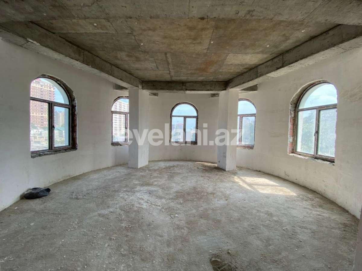 Sale, new building, 3 room, 137 m², Nasimi r.