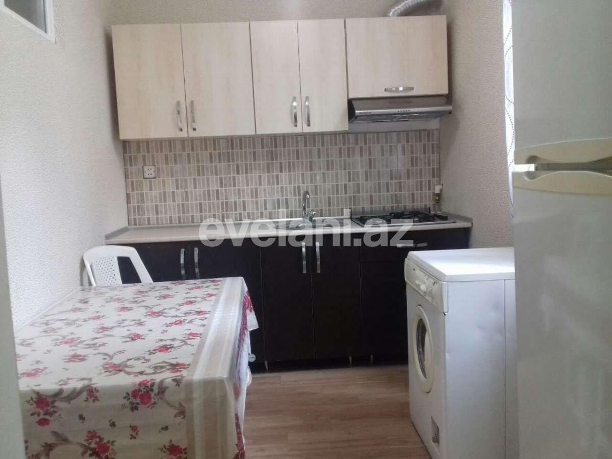 Kirayə verilir, köhnə tikili, 2 otaqlı, 60 m², Elmlər Akademiyası m.