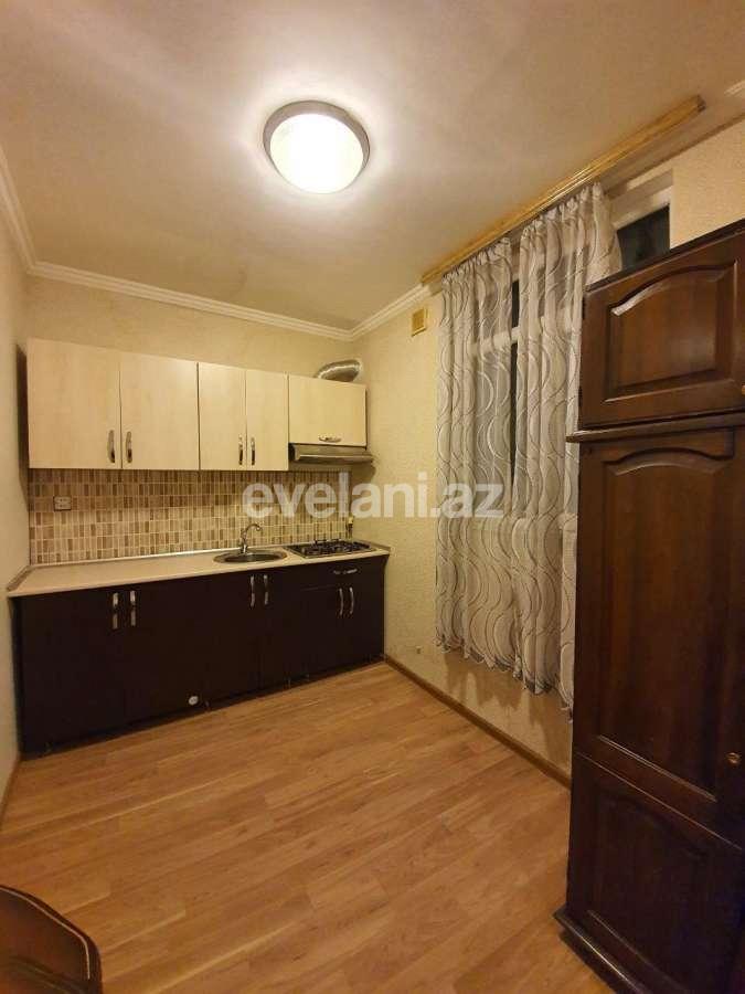 Kirayə verilir, köhnə tikili, 2 otaqlı, 60 m², Elmlər Akademiyası m.