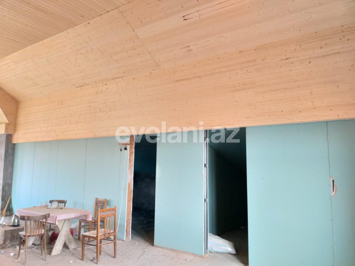 Satılır, həyət evi / bağ, 5 otaqlı, 400 m², Şüvəlan q.