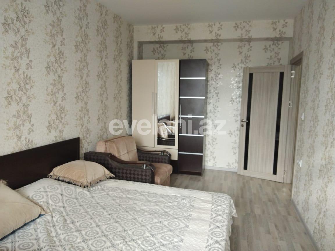 Kirayə verilir, yeni tikili, 2 otaqlı, 78 m², İnşaatçılar m.