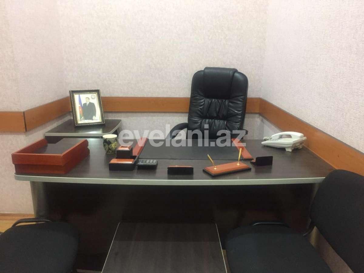 Kirayə verilir, ofis, 3 otaqlı, 75 m², İçəri Şəhər m.