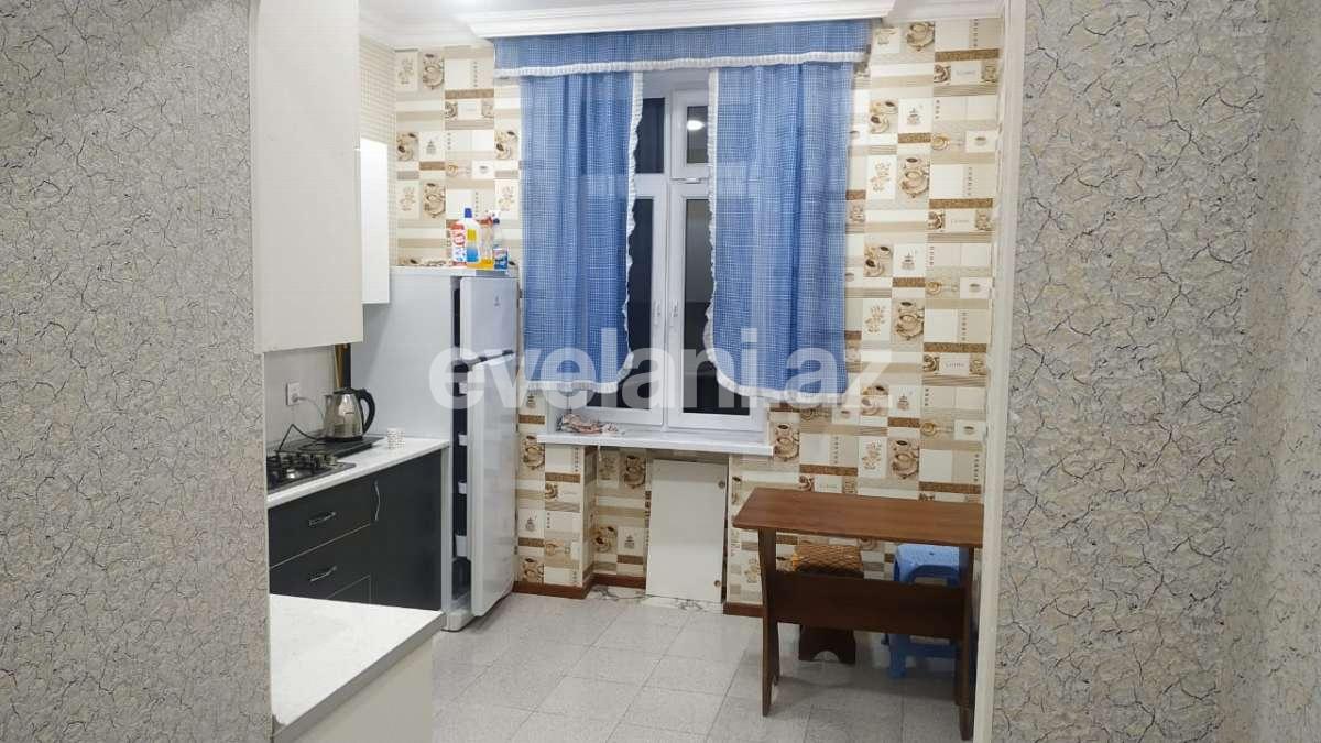 Kirayə verilir, köhnə tikili, 2 otaqlı, 70 m², Elmlər Akademiyası m.