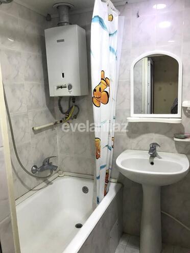 Rent, old building, 2 room, 50 m², Nizami m.