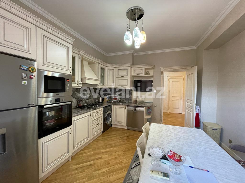 Продаётся, новостройка, 3-комнаты, 123 m², Элмляр Академиясы m.