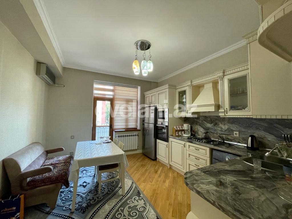 Продаётся, новостройка, 3-комнаты, 123 m², Элмляр Академиясы m.