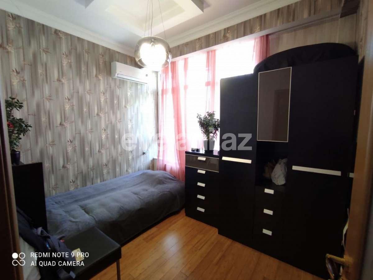 Satılır, yeni tikili, 4 otaqlı, 128 m², Şah İsmayıl Xətai m.