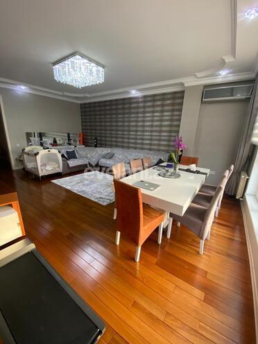 Kirayə verilir, yeni tikili, 3 otaqlı, 143 m², Şah İsmayıl Xətai m.