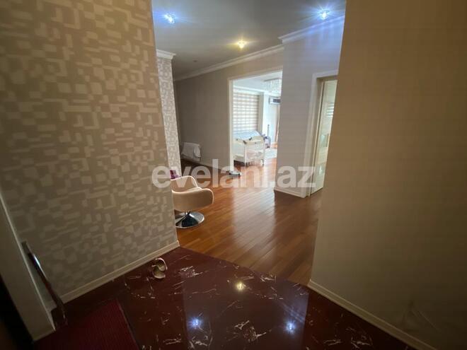 Kirayə verilir, yeni tikili, 3 otaqlı, 143 m², Şah İsmayıl Xətai m.