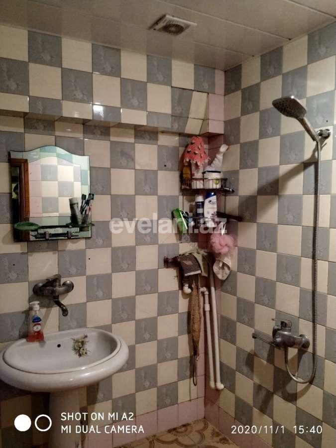 Sale, old building, 2 room, 60 m², Elmlar Akademiyası m.