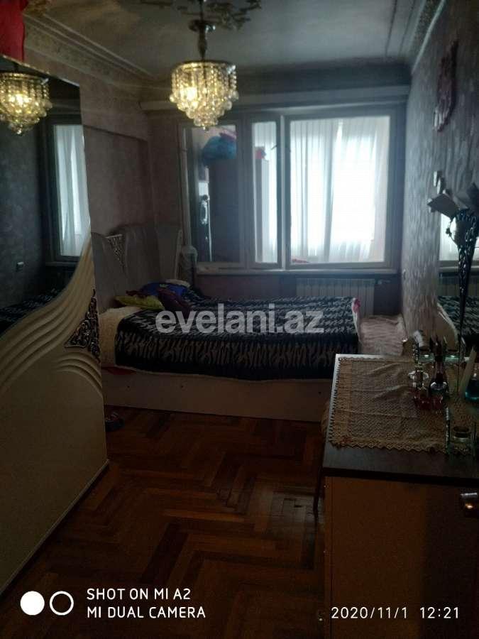 Sale, old building, 2 room, 60 m², Elmlar Akademiyası m.