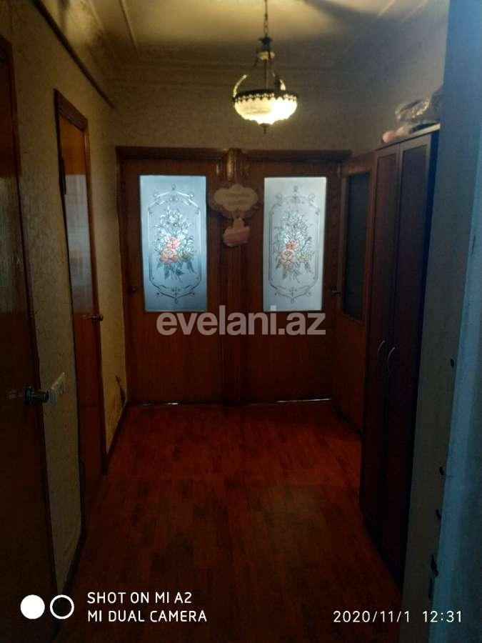 Sale, old building, 2 room, 60 m², Elmlar Akademiyası m.