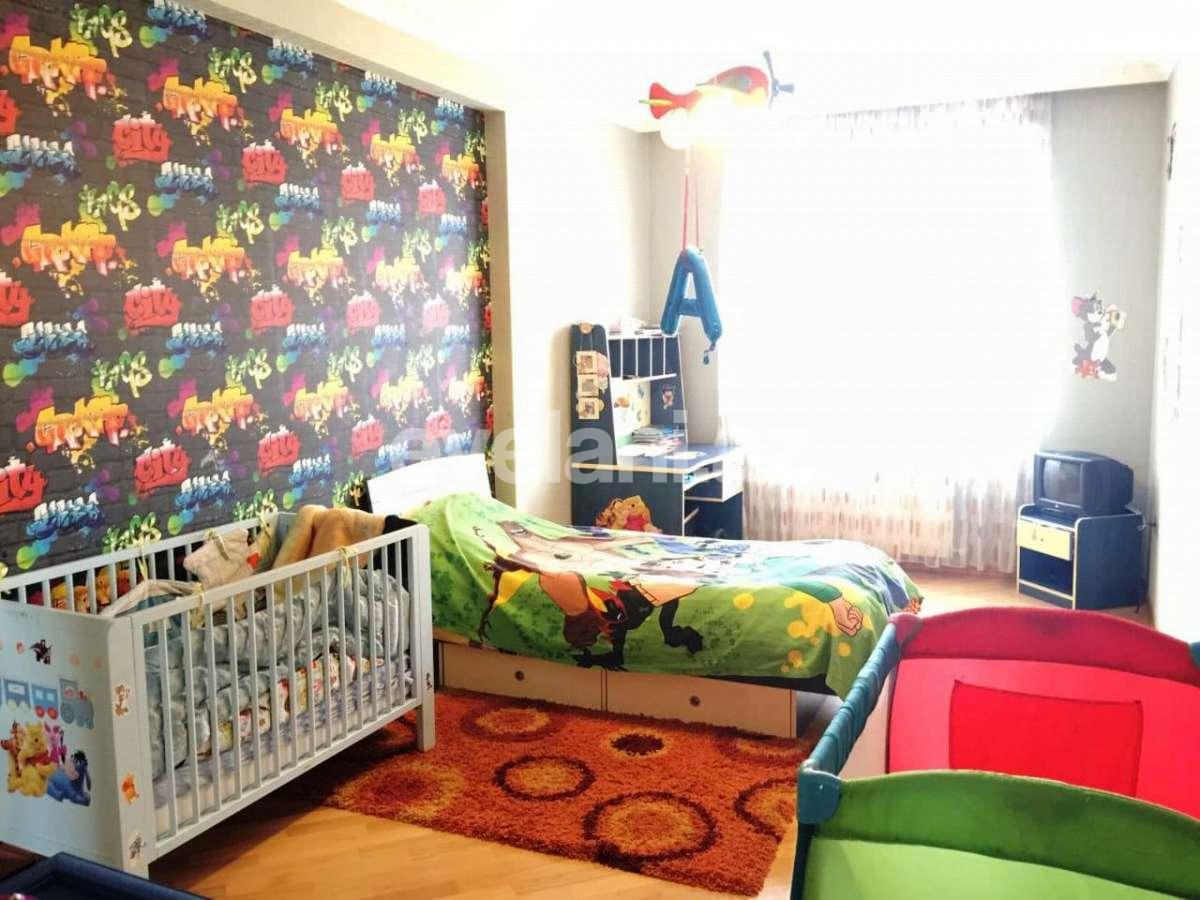 Satılır, yeni tikili, 3 otaqlı, 140 m², 28 may m.