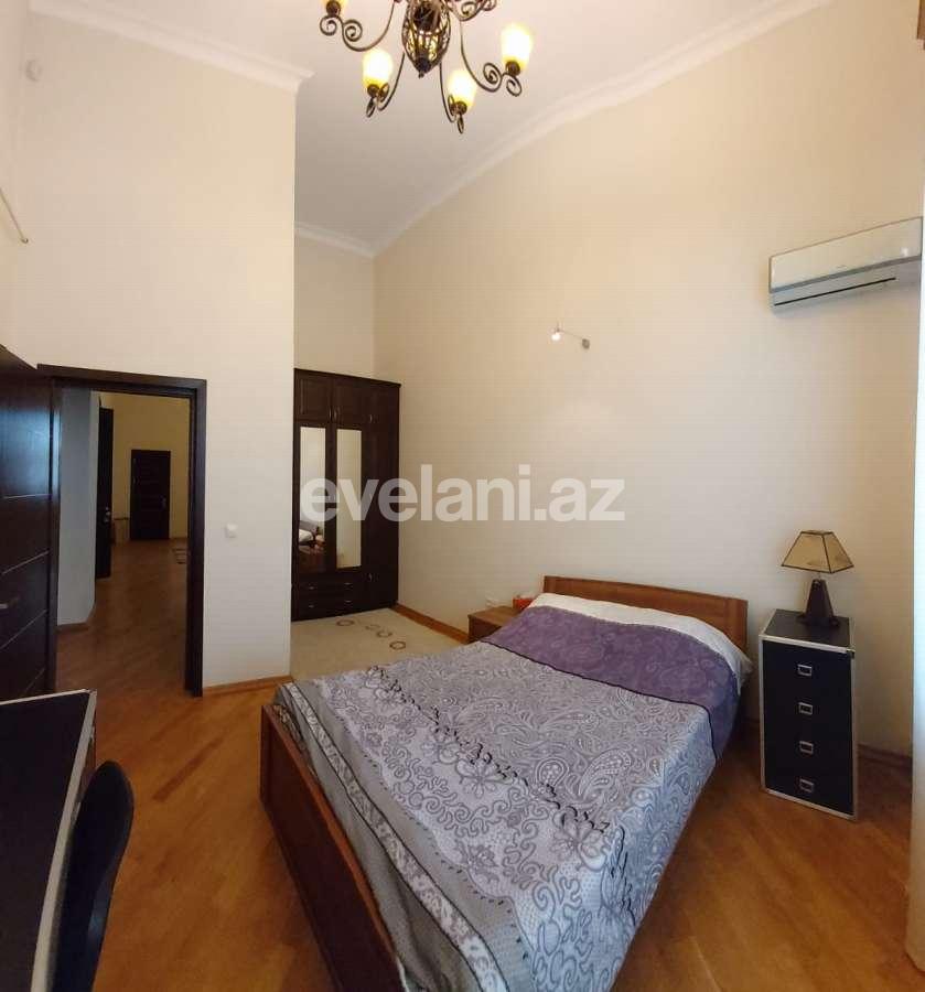 Satılır, köhnə tikili, 5 otaqlı, 200 m², 28 may m.