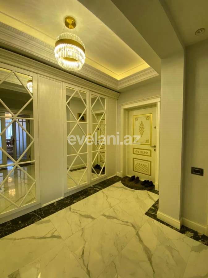 Satılır, yeni tikili, 4 otaqlı, 195 m², Elmlər Akademiyası m.