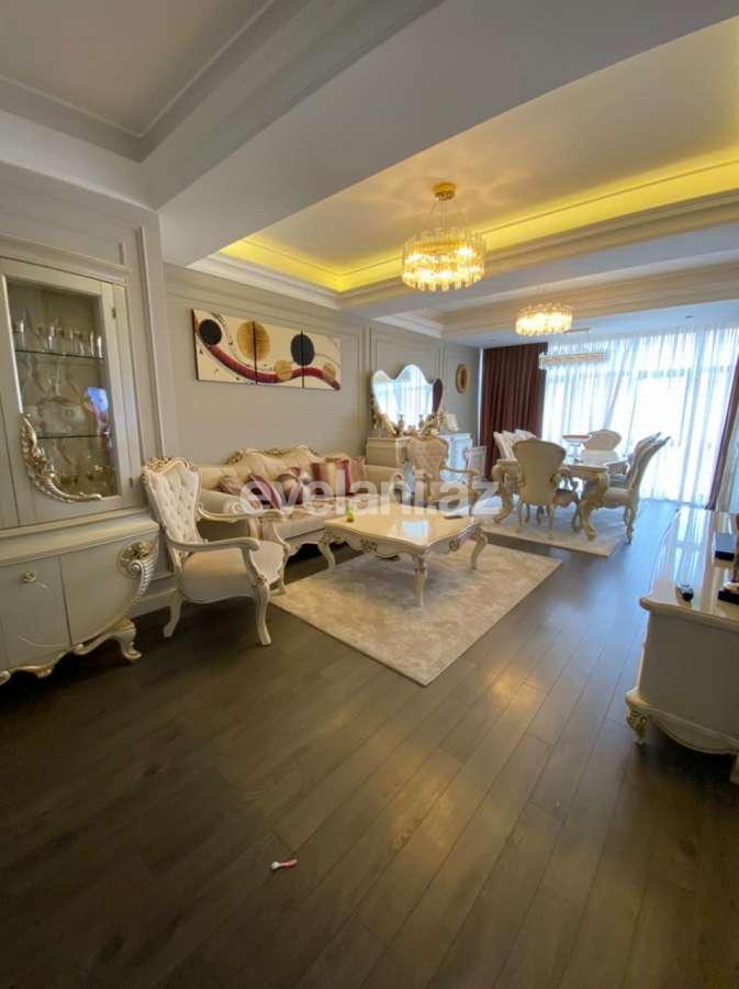 Satılır, yeni tikili, 4 otaqlı, 195 m², Elmlər Akademiyası m.