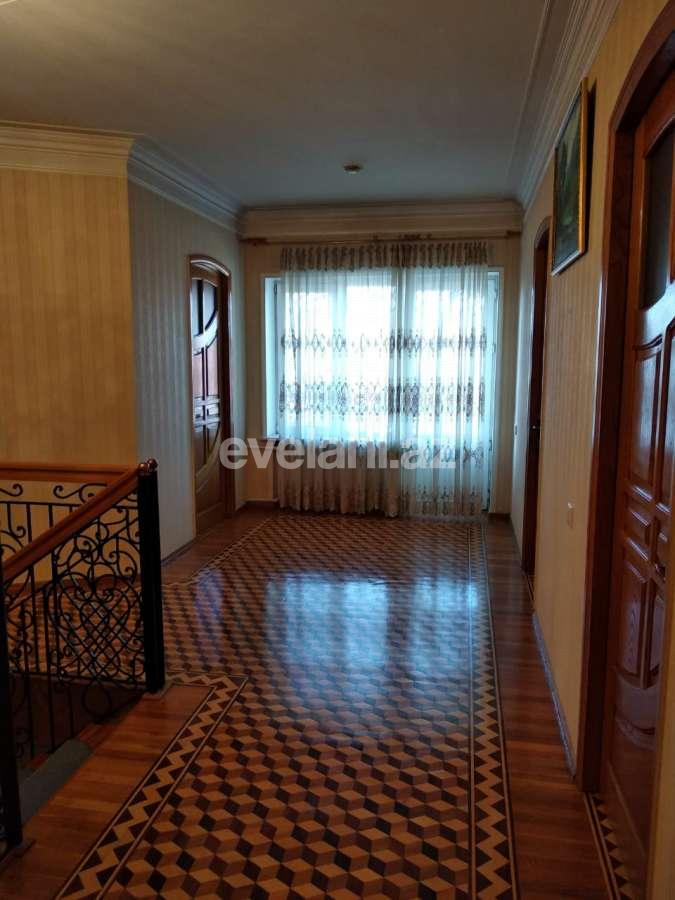 Kirayə verilir, villa, 8 otaqlı, 300 m², NZS q.