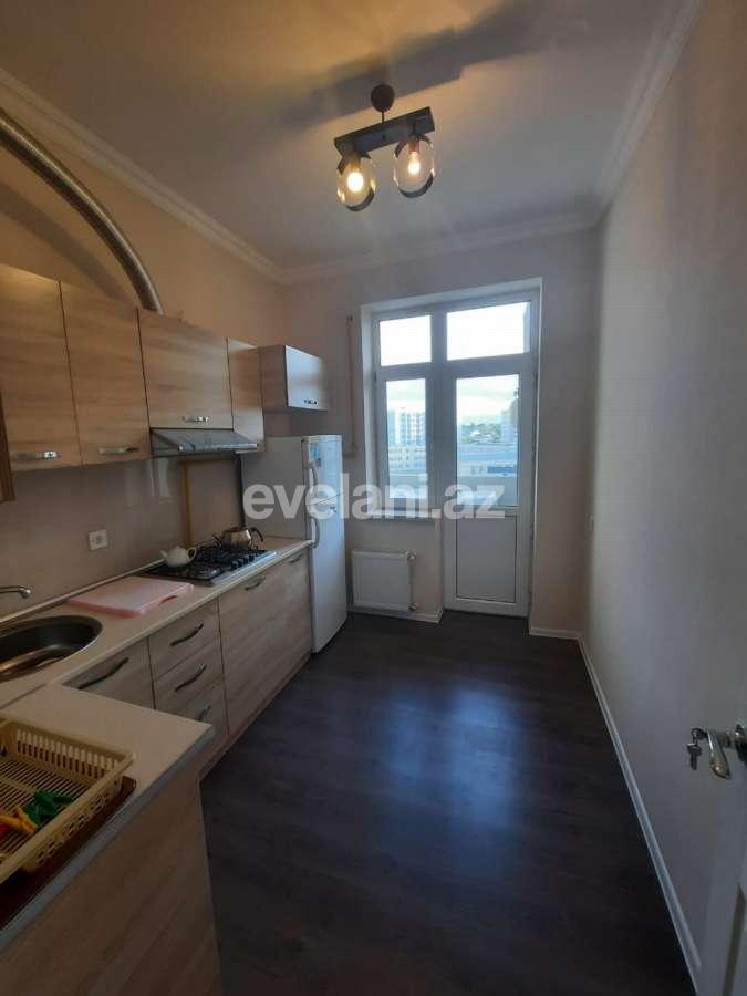 Kirayə verilir, köhnə tikili, 2 otaqlı, 60 m², İnşaatçılar m.