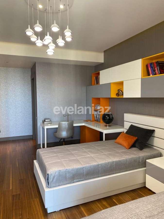 Satılır, yeni tikili, 4 otaqlı, 255 m², Elmlər Akademiyası m.