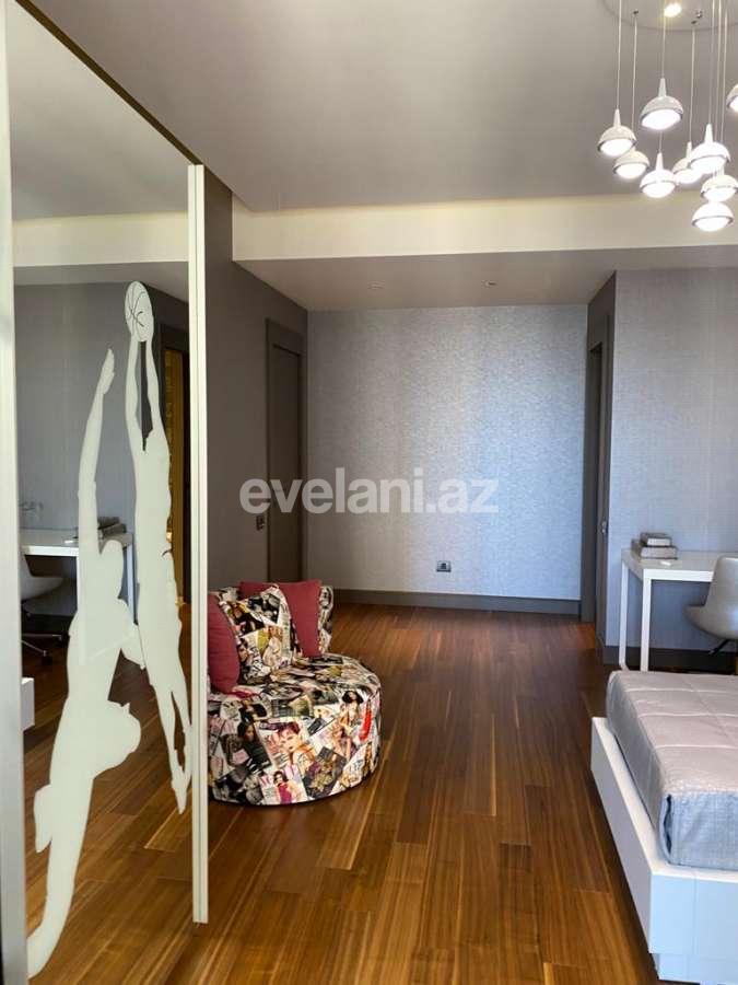 Satılır, yeni tikili, 4 otaqlı, 255 m², Elmlər Akademiyası m.
