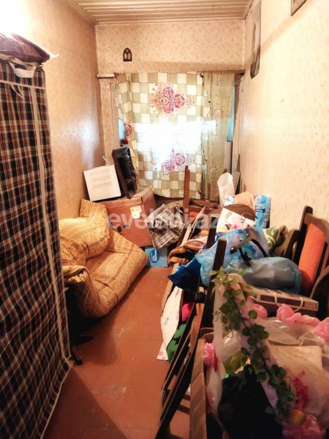 Sale, old building, 4 room, 110 m², Nizami m.