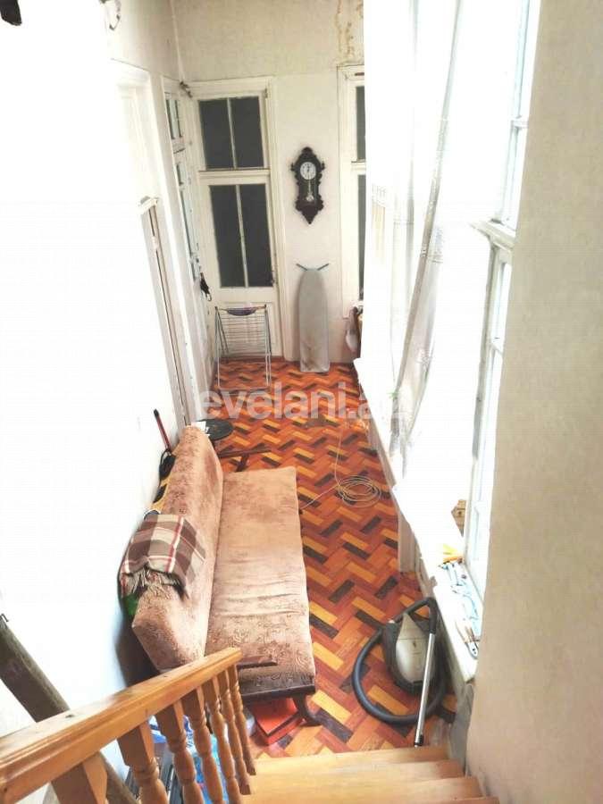 Sale, old building, 4 room, 110 m², Nizami m.