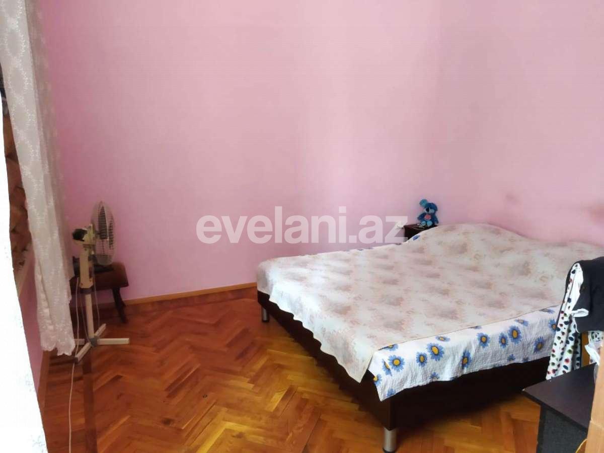 Sale, old building, 4 room, 110 m², Nizami m.
