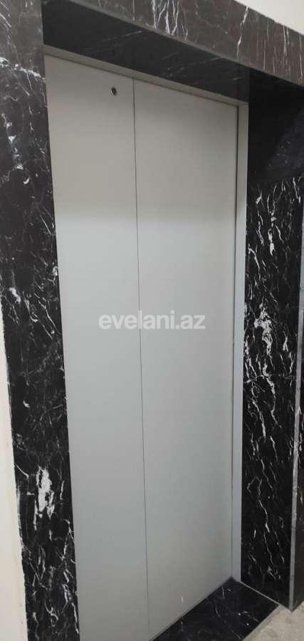 Sale, new building, 2 room, 68 m², Inshaatchilar m.