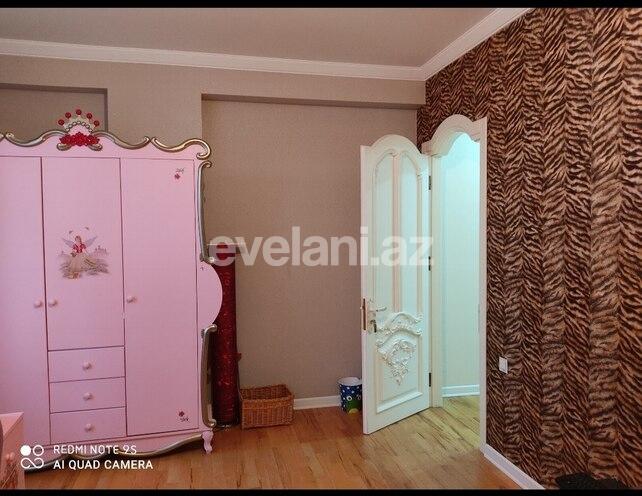 Satılır, yeni tikili, 3 otaqlı, 127 m², Azadlıq prospekti m.