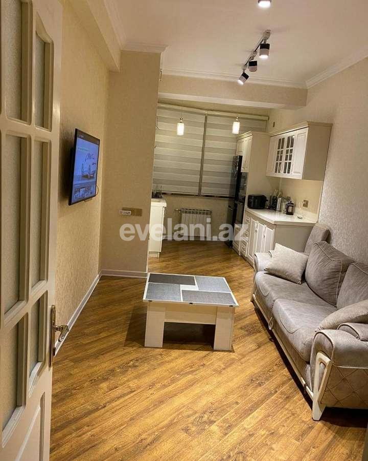 Satılır, yeni tikili, 2 otaqlı, 65 m², 8-ci mikrorayon q.