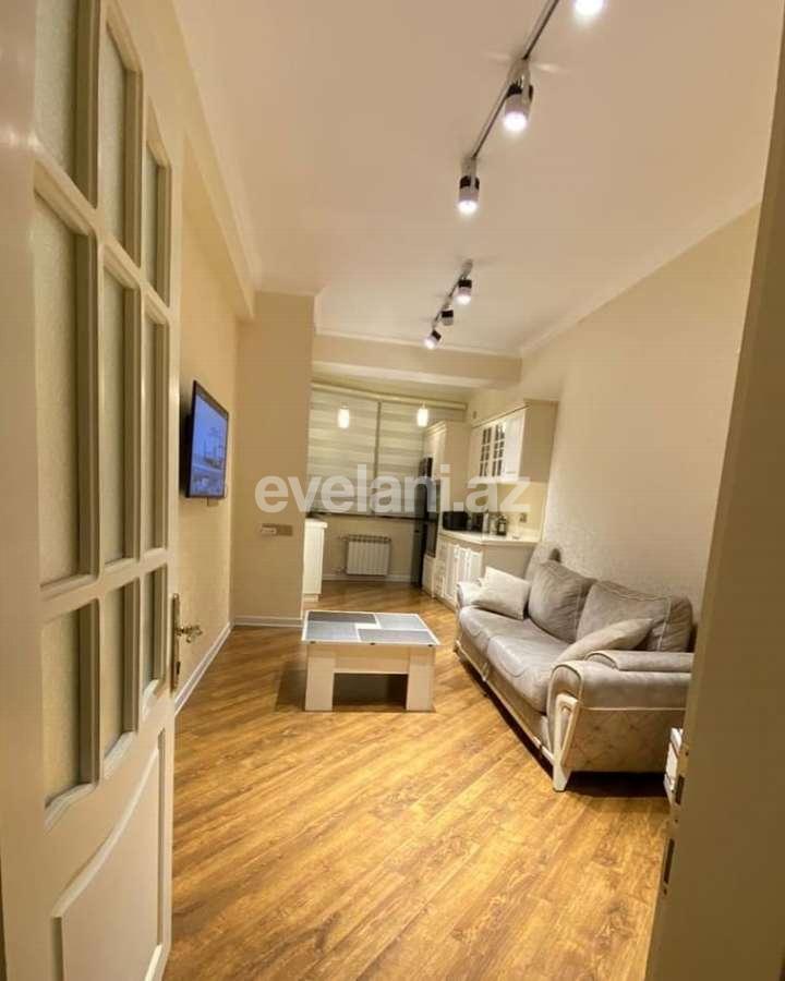 Satılır, yeni tikili, 2 otaqlı, 65 m², 8-ci mikrorayon q.