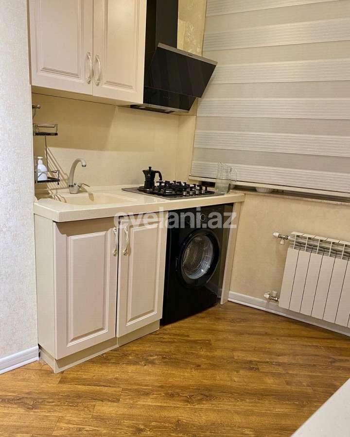 Satılır, yeni tikili, 2 otaqlı, 65 m², 8-ci mikrorayon q.