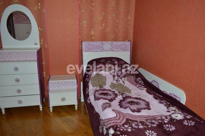 Rent, new building, 4 room, 145 m², Inshaatchilar m.