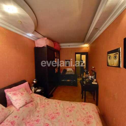 Satılır, köhnə tikili, 2 otaqlı, 60 m², 28 may m.