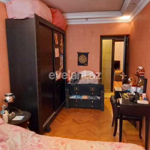 Satılır, köhnə tikili, 2 otaqlı, 60 m², 28 may m.