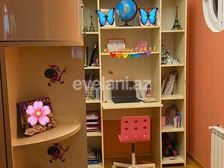 Satılır, yeni tikili, 3 otaqlı, 160 m², Şah İsmayıl Xətai m.