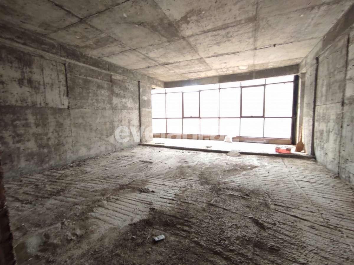 Satılır, yeni tikili, 4 otaqlı, 190 m², 28 may m.