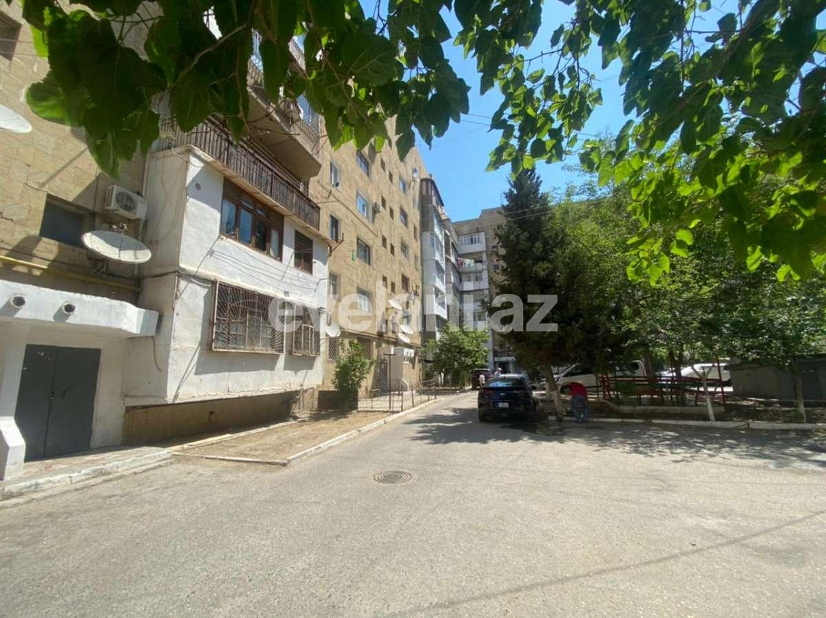 Satılır, köhnə tikili, 3 otaqlı, 80 m², Şah İsmayıl Xətai m.