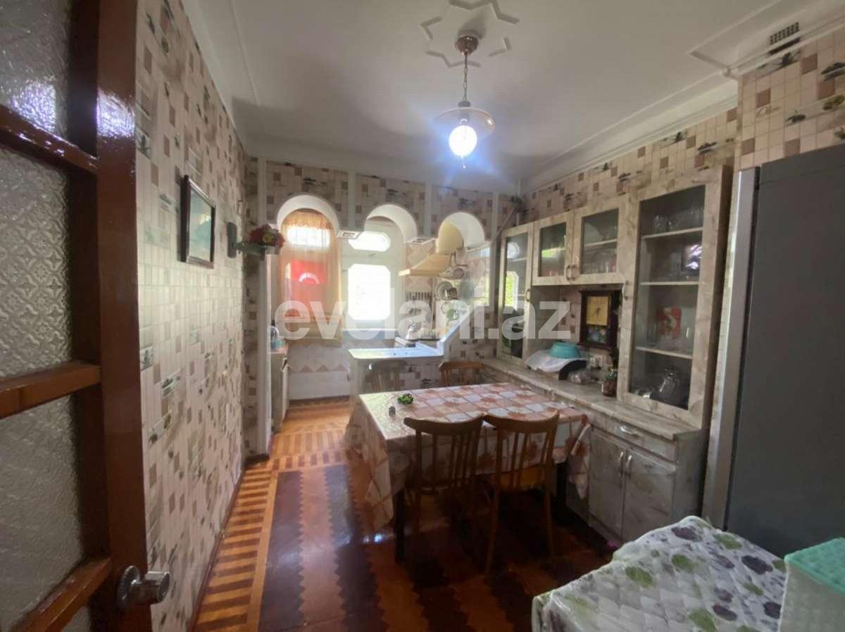 Satılır, köhnə tikili, 3 otaqlı, 80 m², Şah İsmayıl Xətai m.