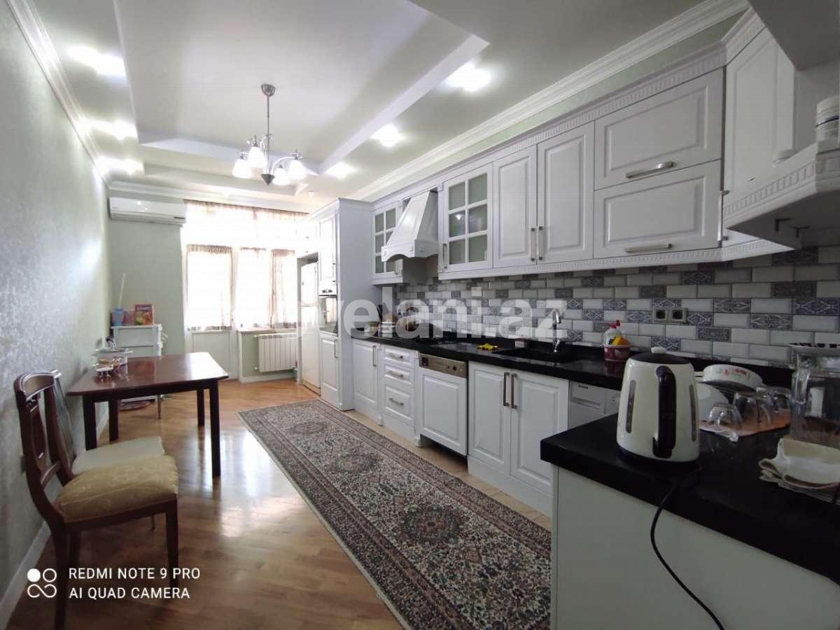 Satılır, yeni tikili, 3 otaqlı, 160 m², Şah İsmayıl Xətai m.