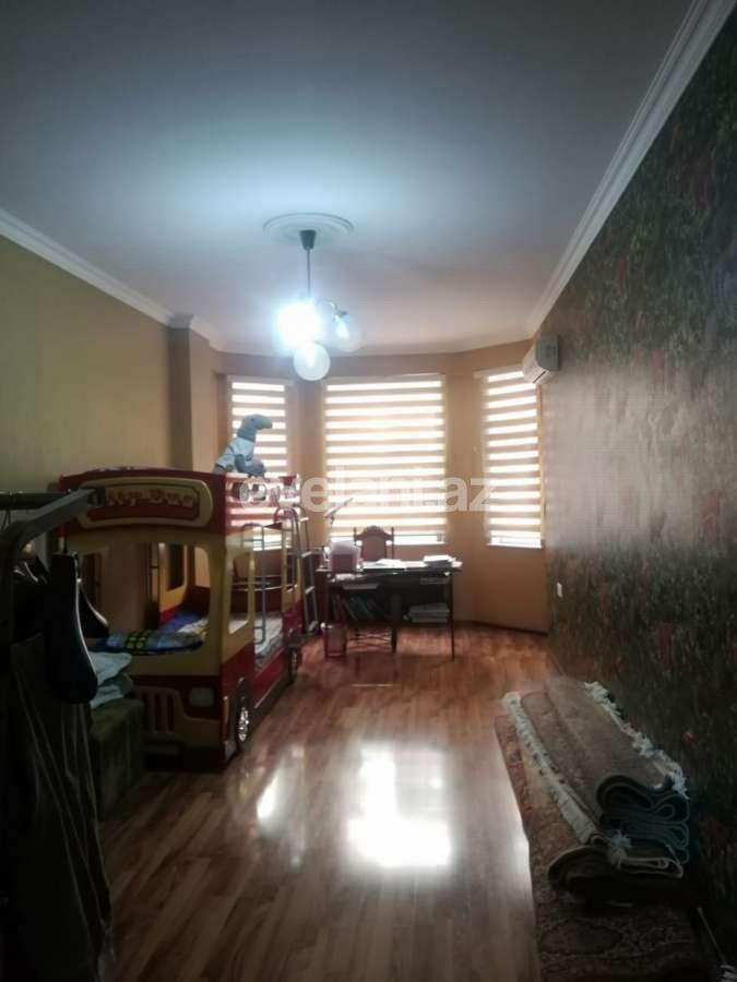 Satılır, yeni tikili, 3 otaqlı, 126 m², Şah İsmayıl Xətai m.