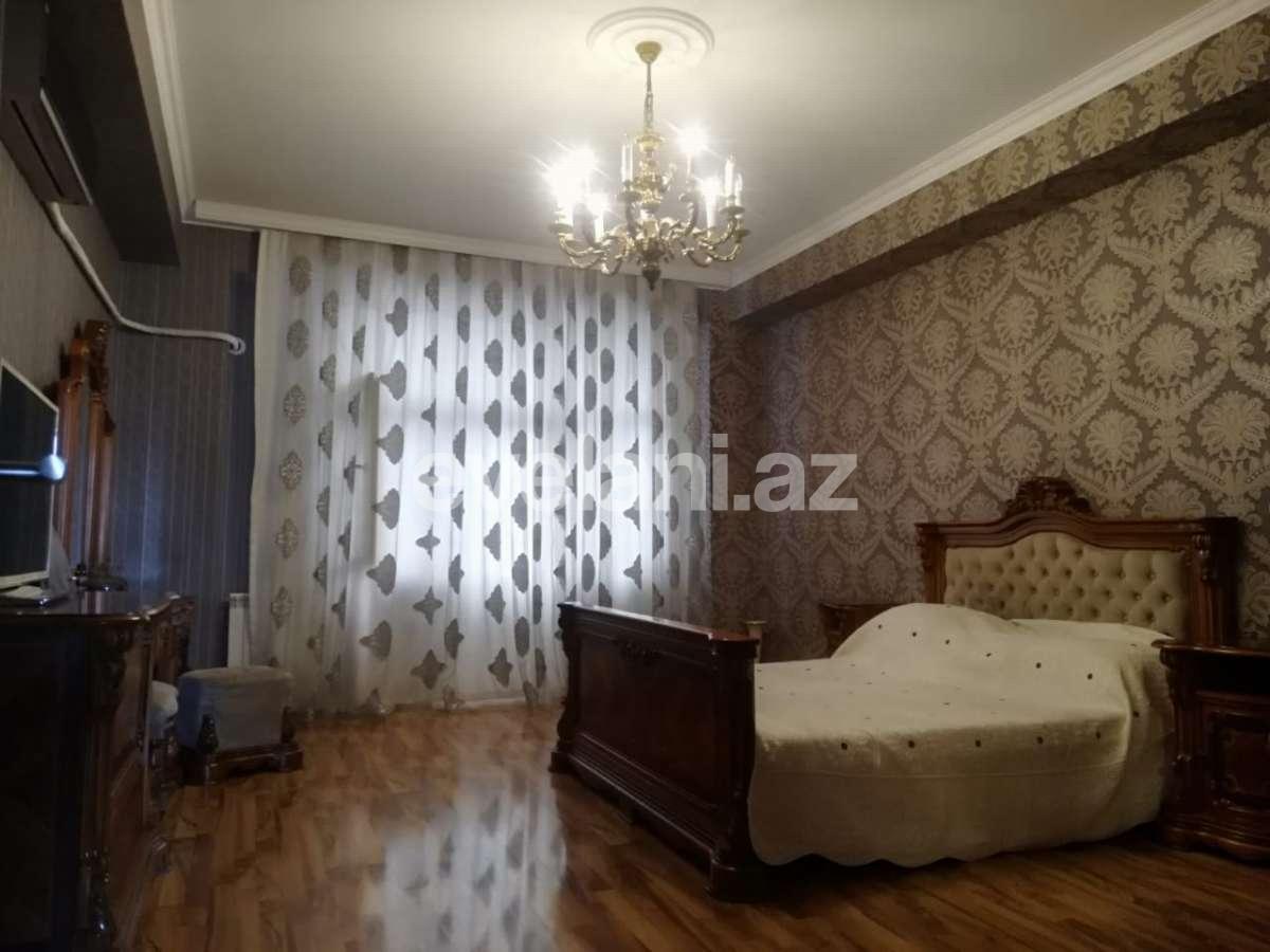 Satılır, yeni tikili, 3 otaqlı, 126 m², Şah İsmayıl Xətai m.