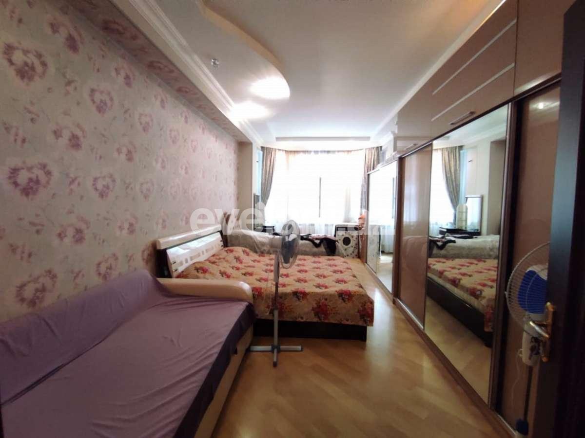 Satılır, yeni tikili, 3 otaqlı, 148 m², Şah İsmayıl Xətai m.