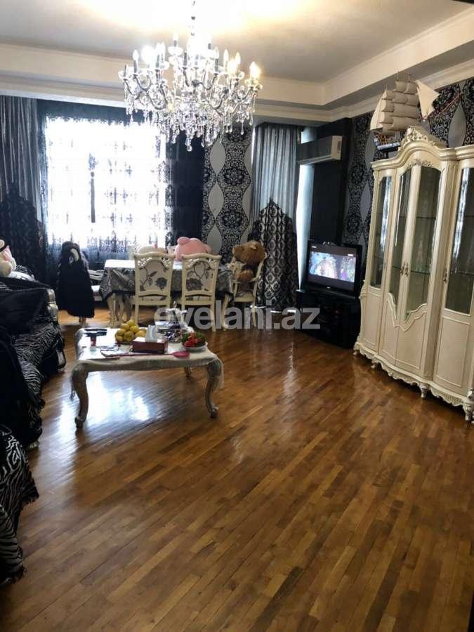 Satılır, yeni tikili, 3 otaqlı, 138 m², Şah İsmayıl Xətai m.