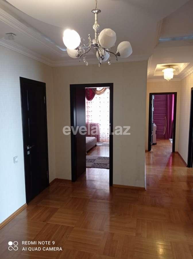 Satılır, yeni tikili, 3 otaqlı, 121 m², İnşaatçılar m.
