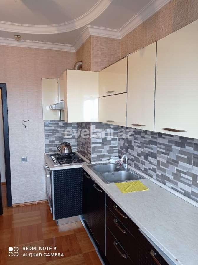 Satılır, yeni tikili, 3 otaqlı, 121 m², İnşaatçılar m.