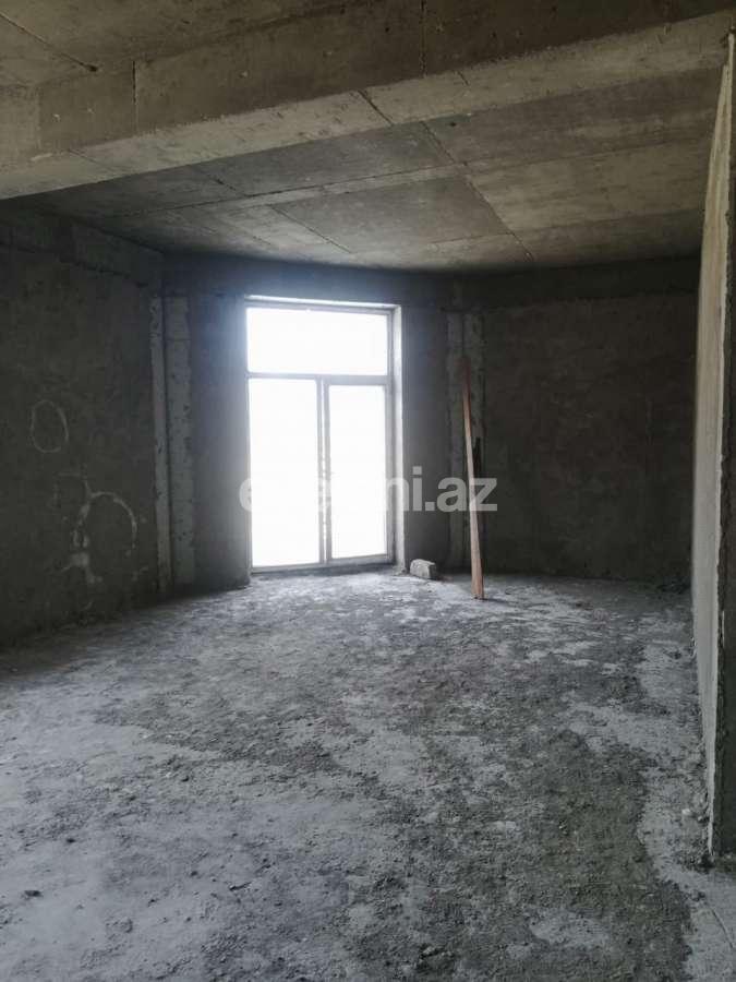 Satılır, yeni tikili, 3 otaqlı, 141 m², Şah İsmayıl Xətai m.