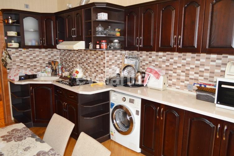 Satılır, yeni tikili, 3 otaqlı, 120 m², Şah İsmayıl Xətai m.